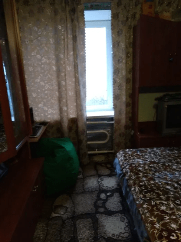 Продается комната на Кременчугской,в хорошем состоянии. Кропивницкий