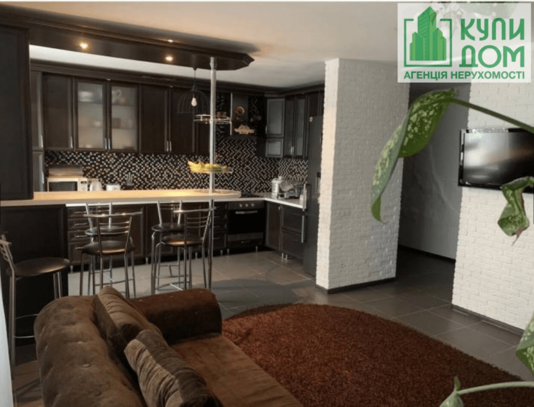 Продам 3х комнатную квартиру, р-н Жадова. Кропивницкий