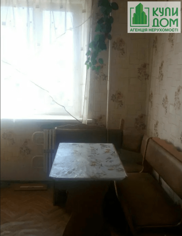 Продам 2х комнатную квартиру Жадова. Хороший торг. Кропивницкий