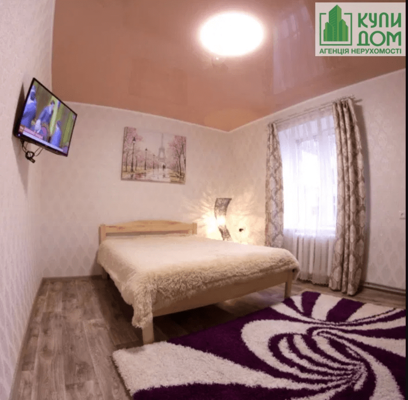 Продам 2к квартиру в центре с АГВ и мебелью + участок земли. Кропивницкий