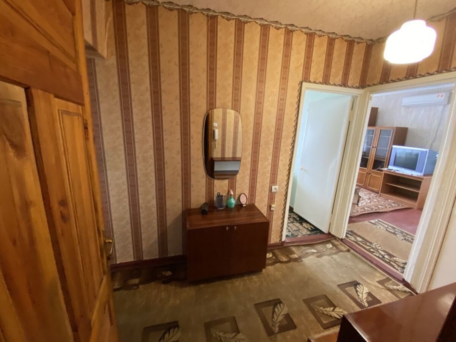 Продам 2-х комнатную квартиру