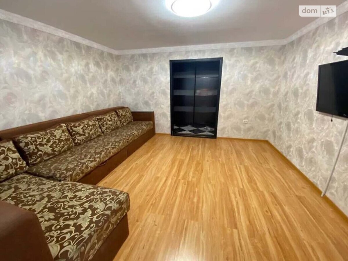 Продам 3 – кімнатну квартиру на Жадова