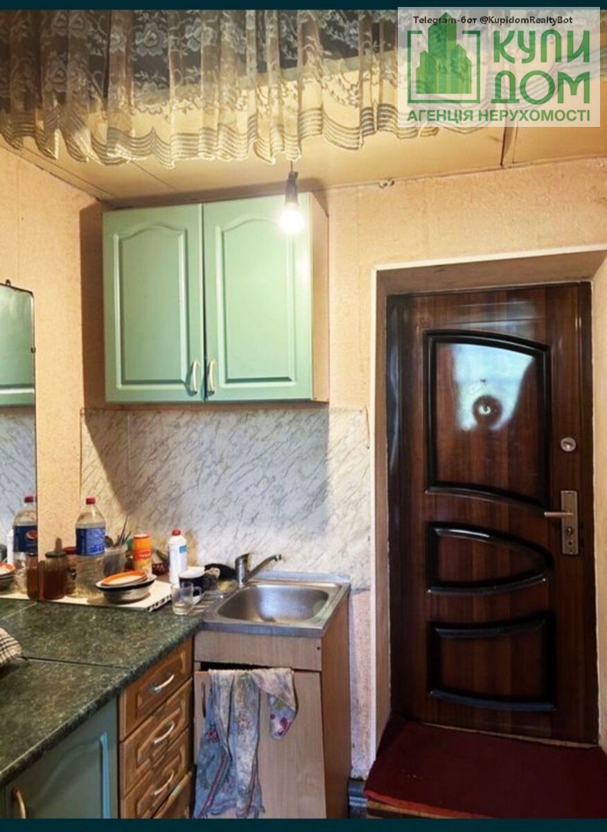 Продам кімнату в гуртожитку