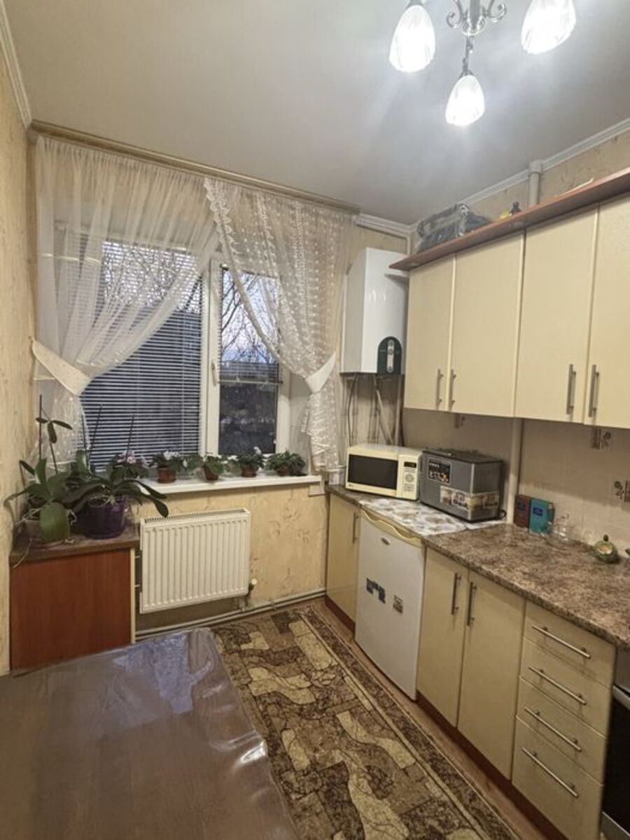 3к квартира р-н Попова